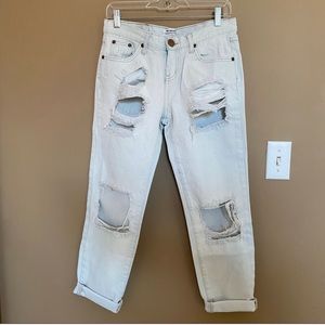 ONE Teaspoon Light Wash Boyfriend Crop Jeans